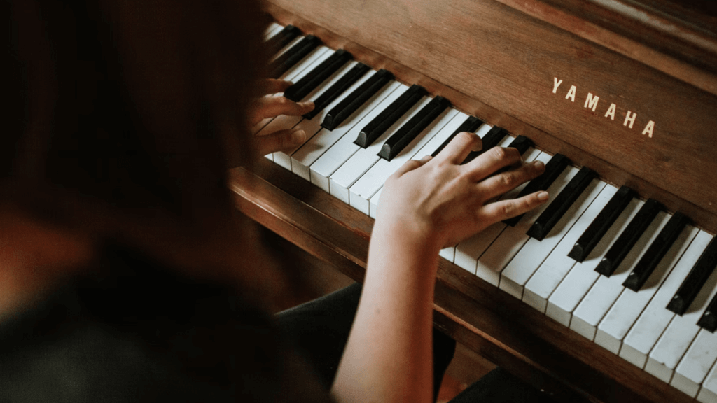 How to Read and Play Piano Chords - Hoffman Academy Blog